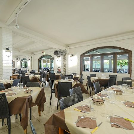 Villaggio Residence Bahja Paola Esterno foto
